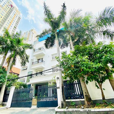 Pearl Service Apartment Хошимин Екстериор снимка