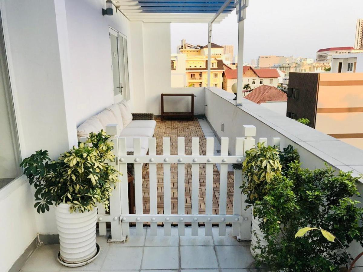 Pearl Service Apartment Хошимин Екстериор снимка